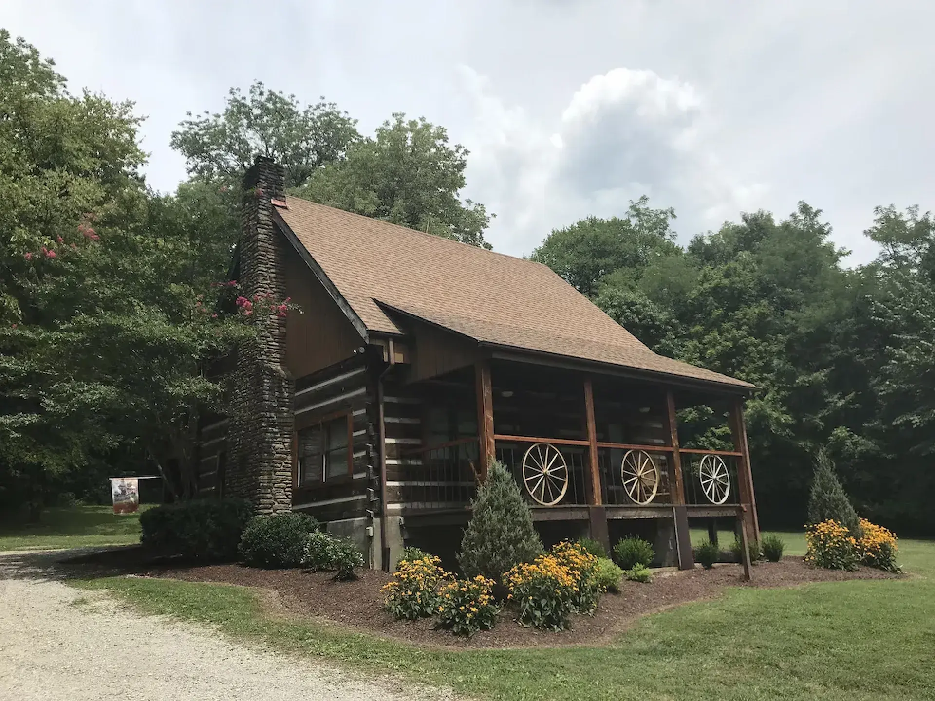 The Cabin at Flat Rock Farms