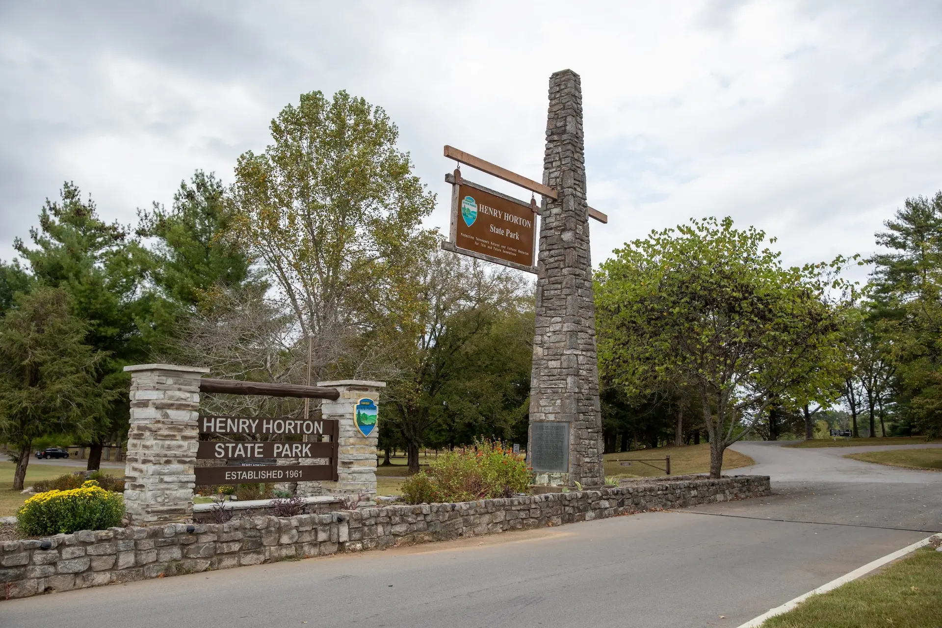 Overlook and landscape at Henry Horton State Park