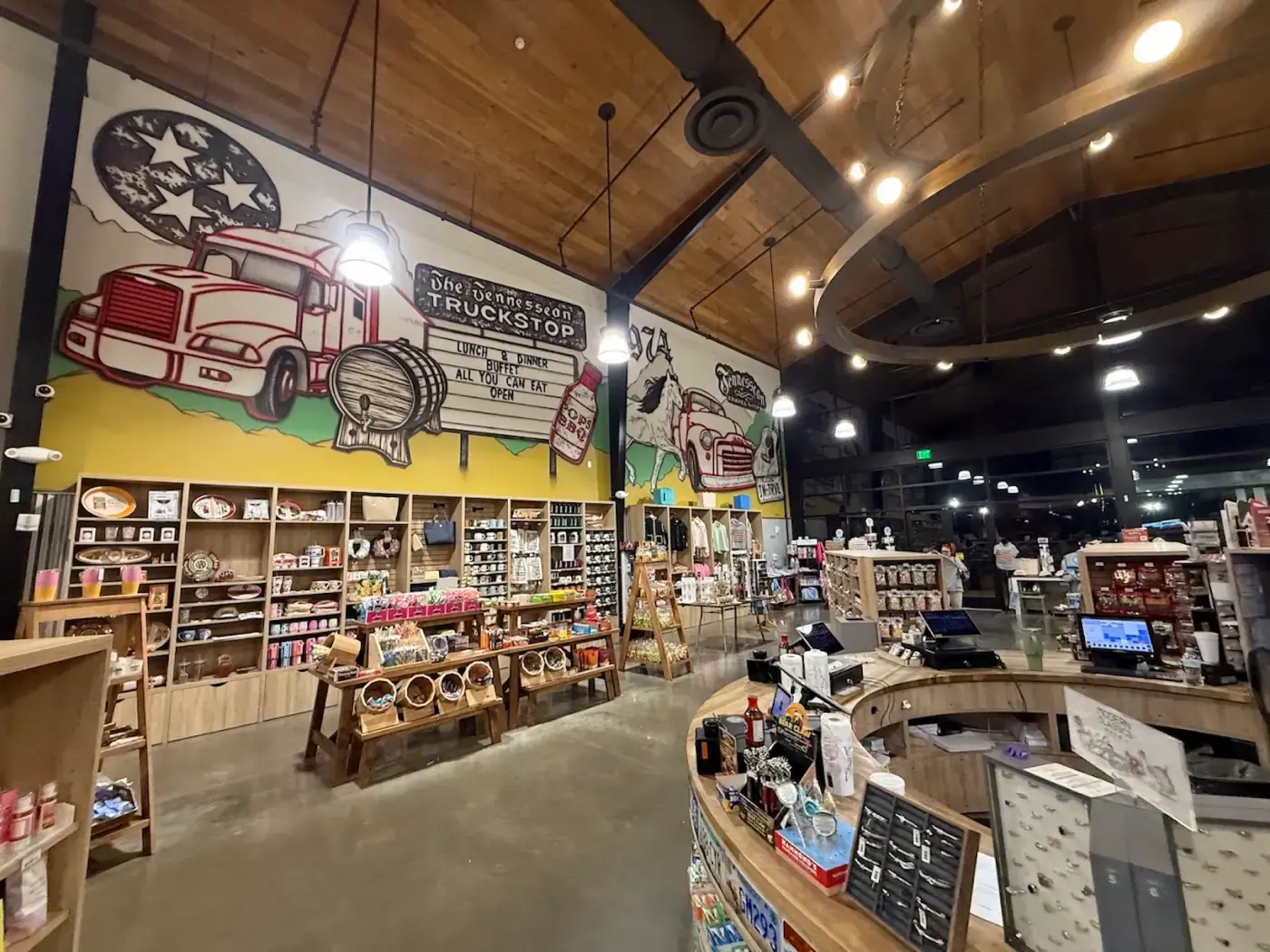 Interior of Dolly's TN Travel Stop