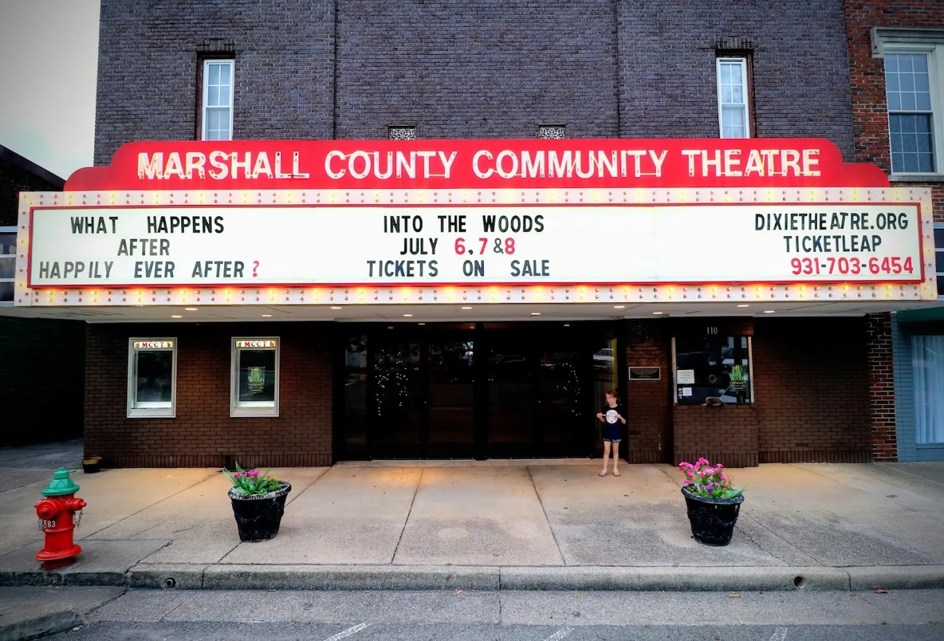 The Dixie Theatre in downtown Lewisburg